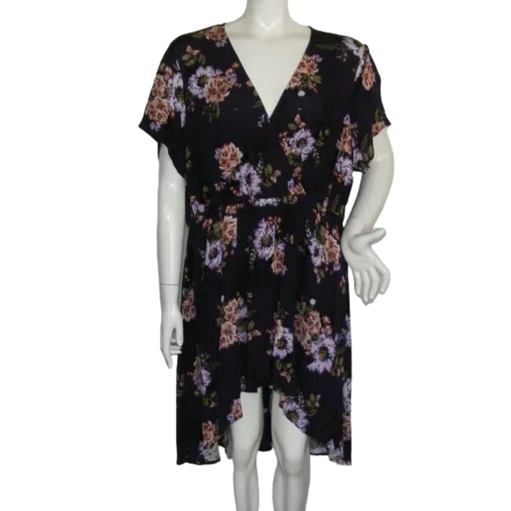 new TORRID Babydoll Tunic, 2/2X, Purple/Floral, Short sleeves, Hi-low hem